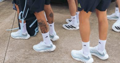 Jucatorii internationali ai nationalelor poarta pantofii personalizati adidas Originals Hyperboost Euphoria